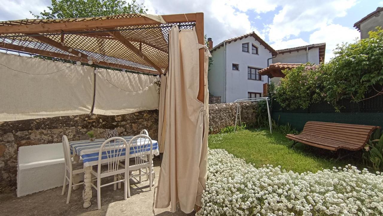 Casa Dolfin - "Tu Hogar En La Costa Del Paraiso" Guest House Naves  Exterior photo